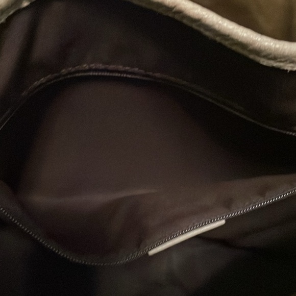 Gucci GG Abbey Canvas Tote Handbag. EC AUTHENTIC - Picture 11 of 11